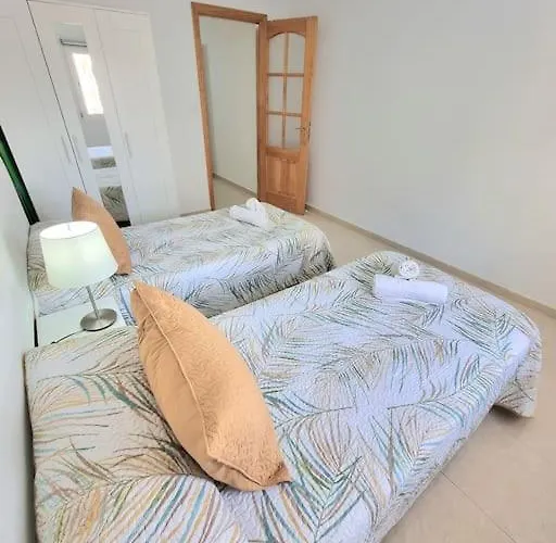 Suecia Dalia * Los Cristianos (Tenerife)